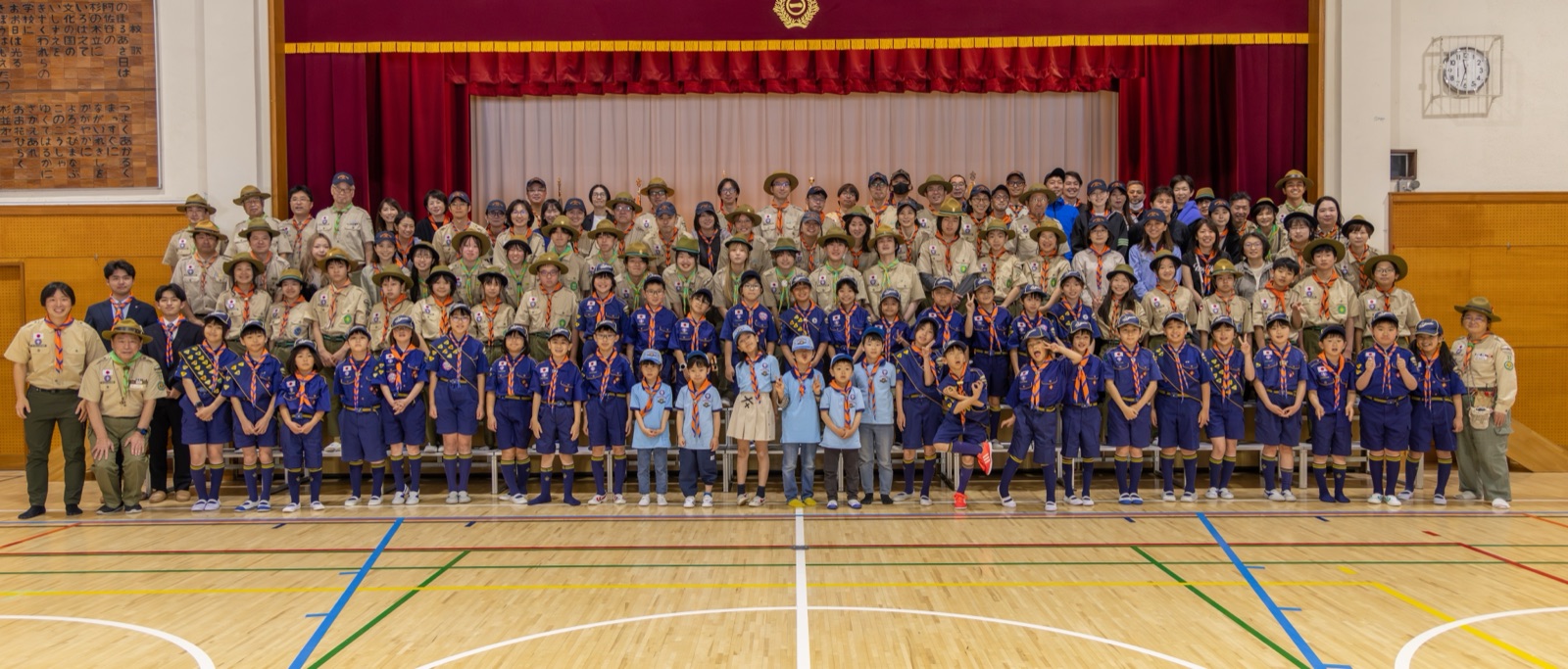 杉並第12団 全隊員の集合写真